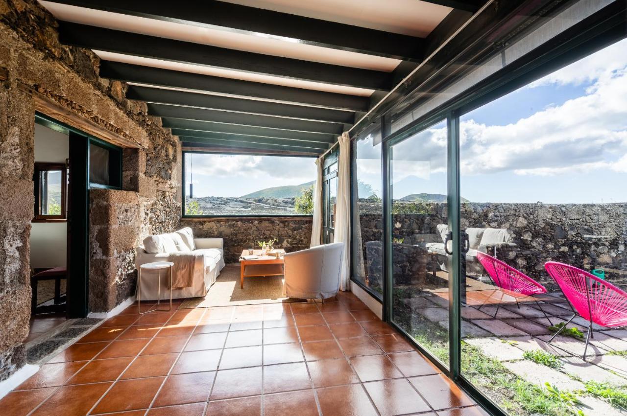 Casa "Entre Vinedos" En Masdache Villa Tias Exterior photo