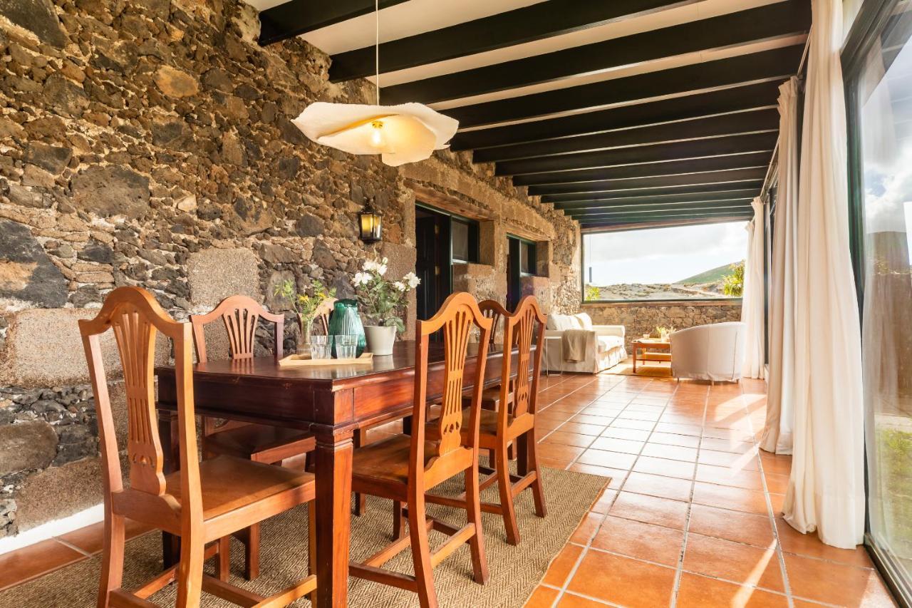Casa "Entre Vinedos" En Masdache Villa Tias Exterior photo